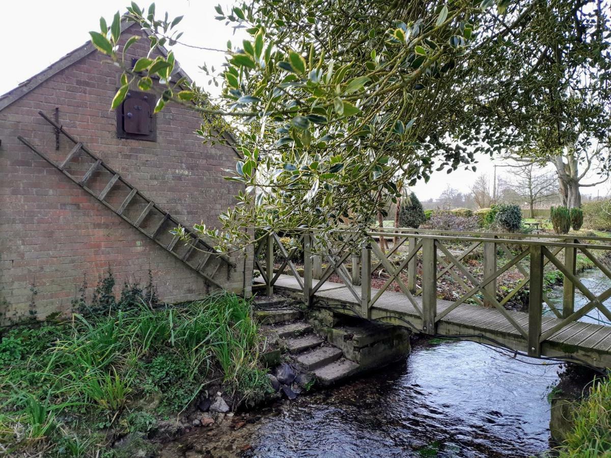 Sculthorpe Mill Hotel Fakenham Zewnętrze zdjęcie
